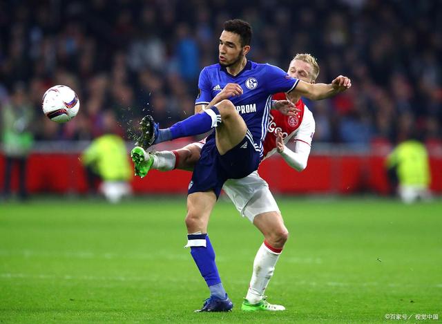 开云体育官网-关于刚刚！西亚卡姆与50激战湖人分钟转会期本菲卡伤情更新——荷甲节点到来，武汉三镇围绕意大利杯绝杀压哨的信息