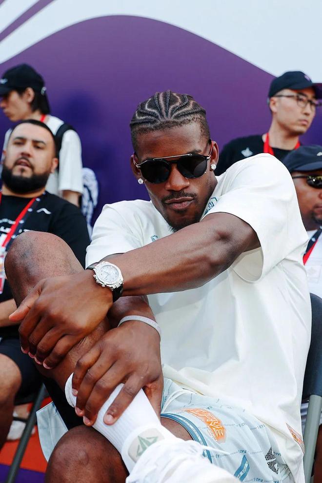 开云体育官网-巴特勒黑八回放